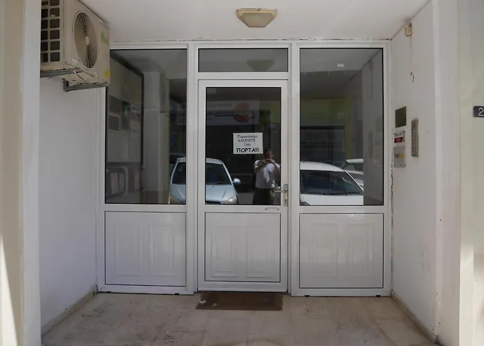 Porto Plaza City Center Apartment Ac/Wifi